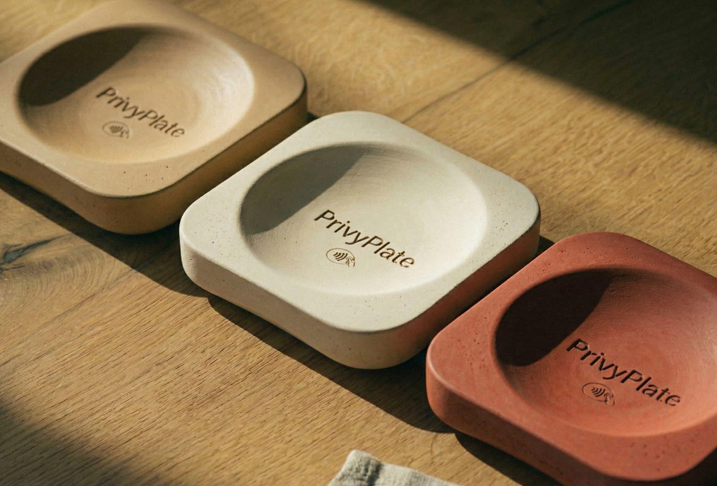 PrivyPlate device — plaster finish